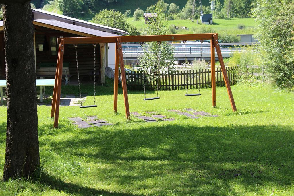 Appartement Ackerli Pettneu am Arlberg Bagian luar foto